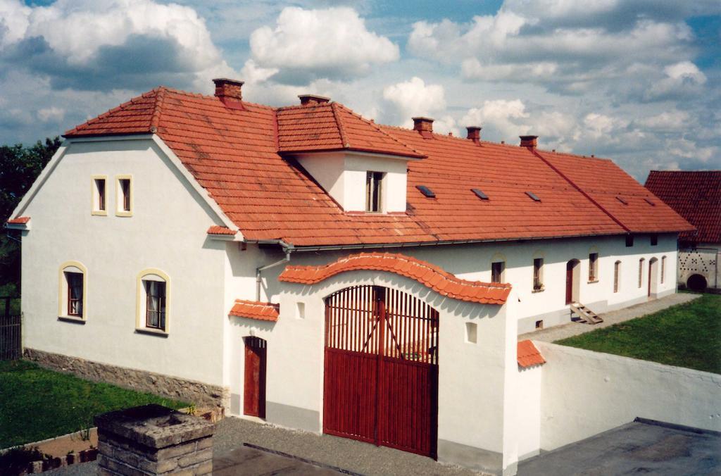 Blazkuv Statek Apartment Malsice Exterior foto